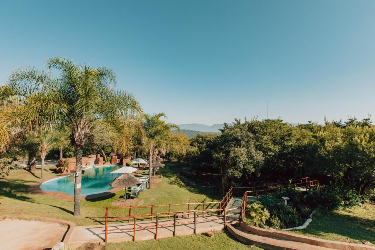 Pecan Bush Lodge Magaliesburg Exterior foto